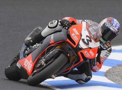 Biaggi e Spies no podio de Brno