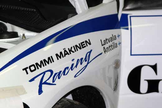 FOTOGALERIA: Tommi Makinen ‘mostra’ Subaru Impreza R4