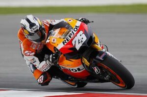 Dani Pedrosa alcança pole position em Sepang | AutoSport