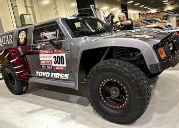 A primeira imagem do Hummer de Nasser Al-Attiyah para o Dakar