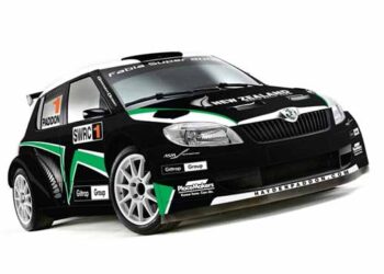 Hayden Paddon de Skoda Fabia S2000 no SWRC