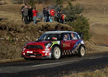 Dani Sordo começa parte da tarde a vencer