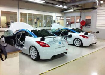 Peugeot RCZ para ralis desenvolvido na Dinamarca