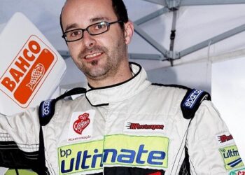 Renato Pita prepara CPR2 com Renault Clio R3