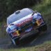 Sébastien Loeb distancia-se, Armindo Araújo em dificuldades