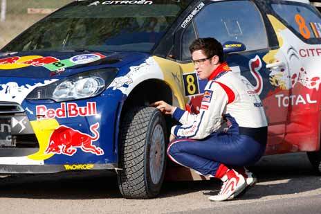 Thierry Neuville testa pela equipa oficial da Citroen em Espanha
