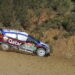 Thierry Neuville bateu numa pedra e partiu suspensão