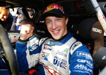 Kris Meeke com a Peugeot