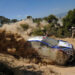 Evgeny Novikov lidera, Ogier, Hirvonen e Ostberg muito atrasados