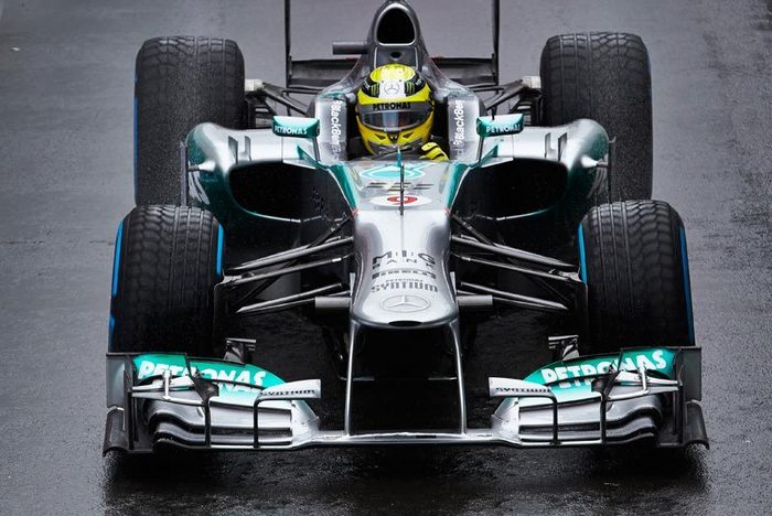 Nico Rosberg lidera segunda sessão em Silverstone