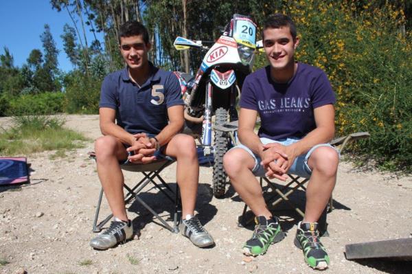 Irmãos Escalé com o Team Bianchi Prata no Dakar 2014