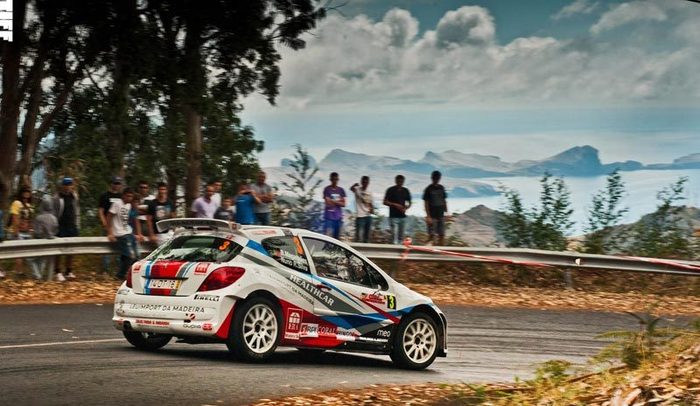 Bruno Magalhães e Giandomenico Basso em duelo no Rali da Madeira