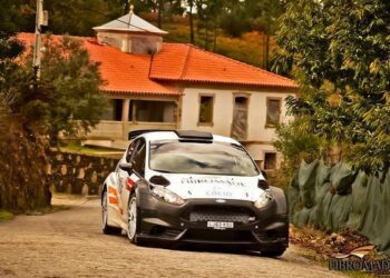 João Barros de Ford Fiesta R5 no Rali do Algarve