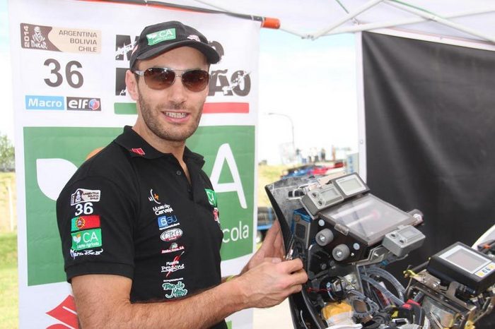 Mário Patrão: “Estava a abastecer a moto caiu para o lado e quando a levantei tinha o guiador pendurado”