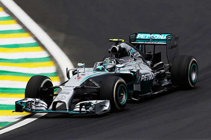 Nico Rosberg fecha o dia na frente em Interlagos