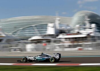 Nico Rosberg, 2 – Lewis Hamilton, 1