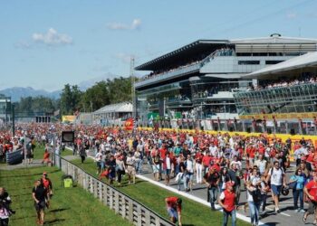 Bernie Ecclestone: “Vamos encontrar solução para o Grande Prémio de Itália”
