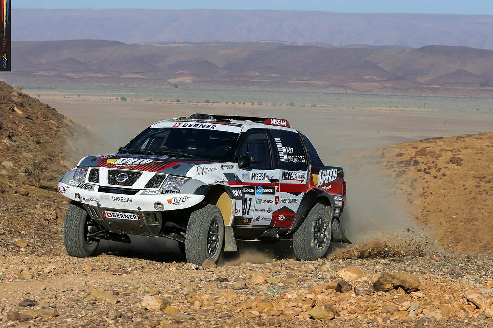 Ricardo Leal dos Santos ‘traído’ pela embraiagem cai para 23º no África Eco Race