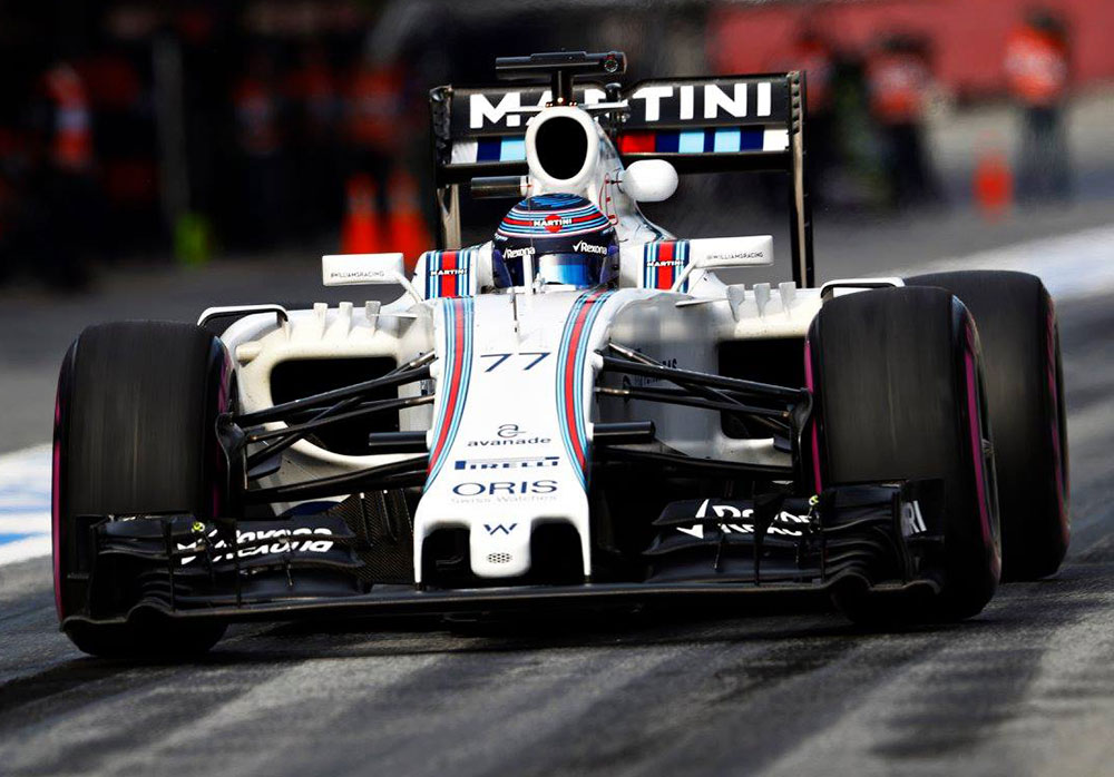 Valtteri Bottas mais perto do Mercedes