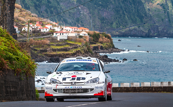Rui Pinto impõe Peugeot 206 WRC e estreia-se em vitórias à geral no CMR