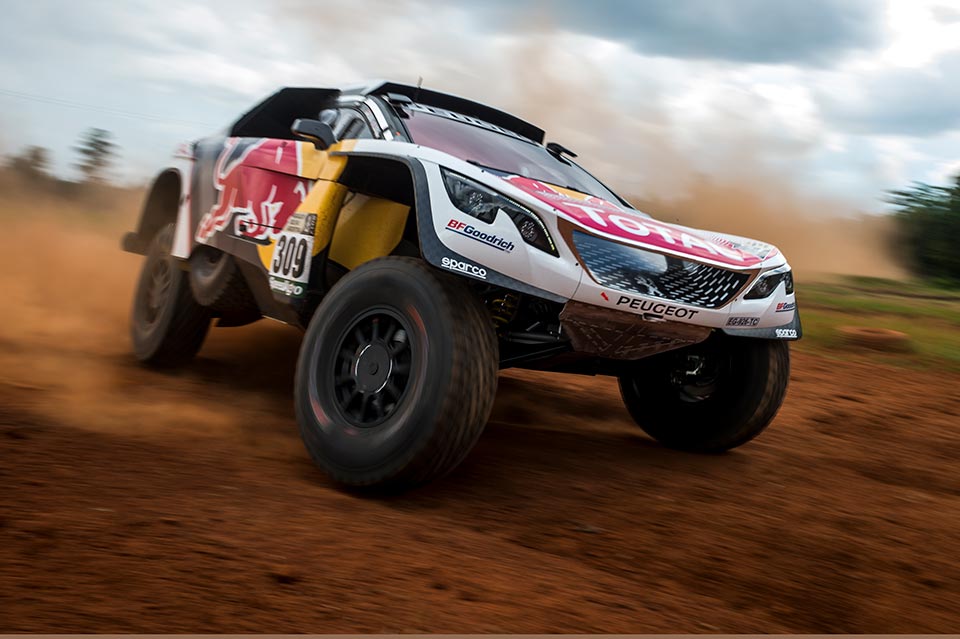 Dakar 2017, Etapa 5: Loeb na frente, mau tempo encurta percurso