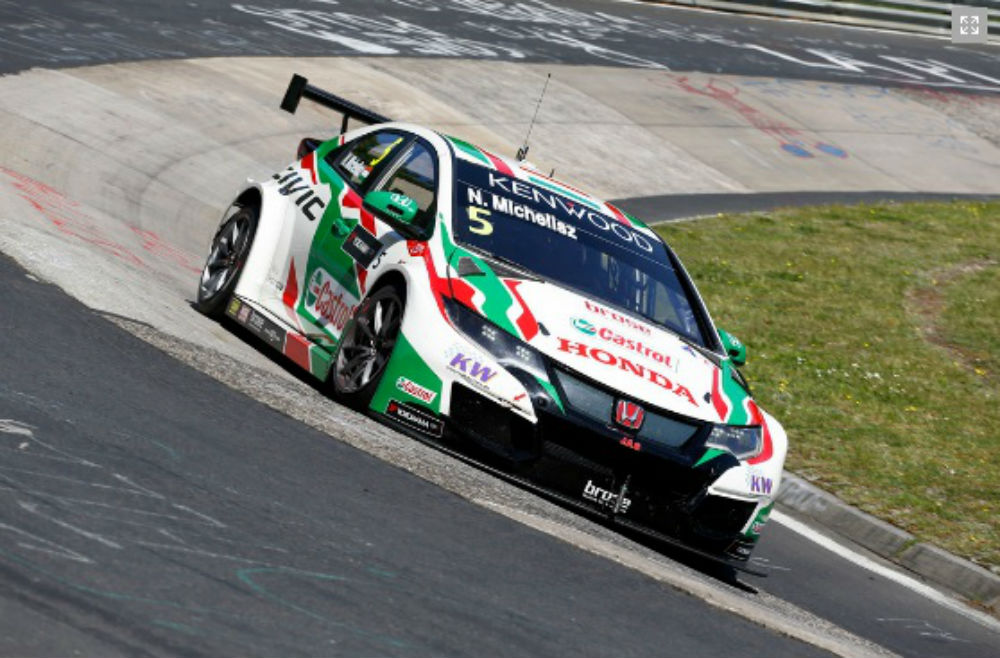 WTCC: Equilíbrio nos treinos livres
