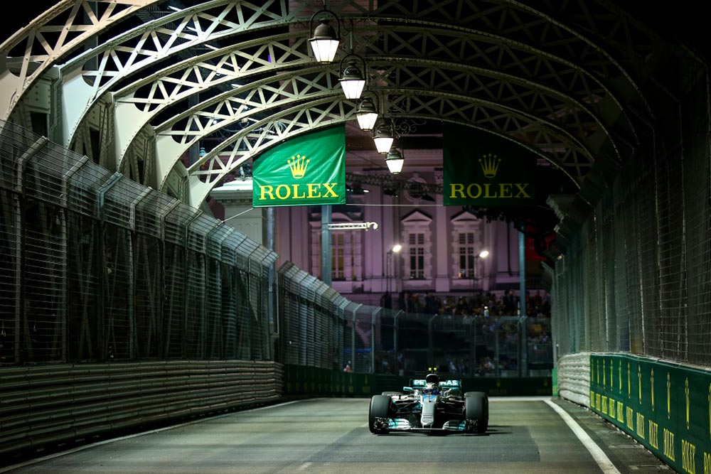 GP Singapura F1: Mercedes com vida difícil