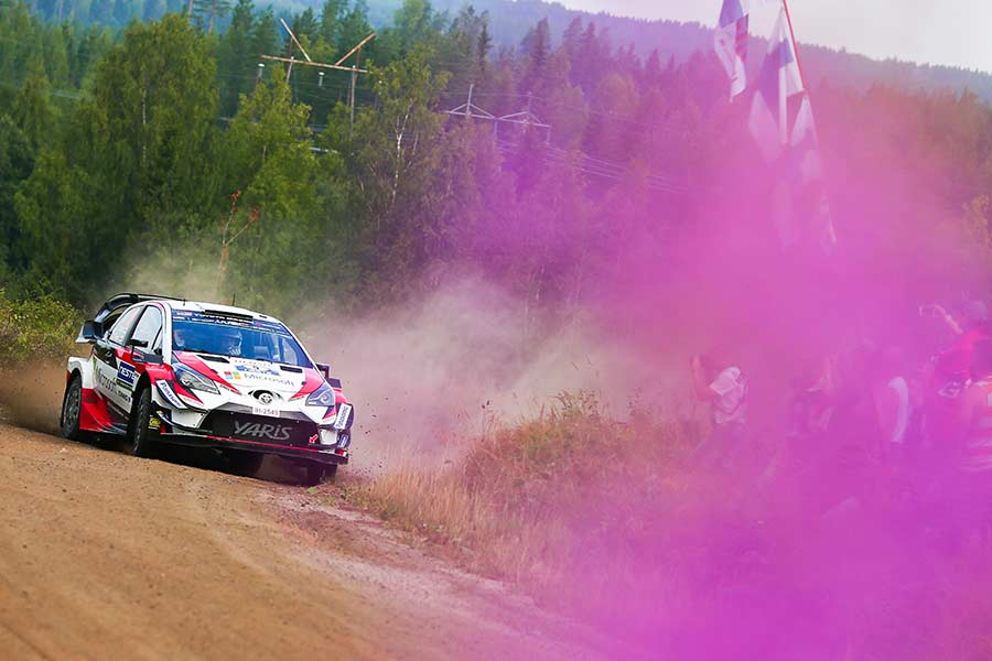 WRC, Rali da Finlândia, PE16: Três Toyota…