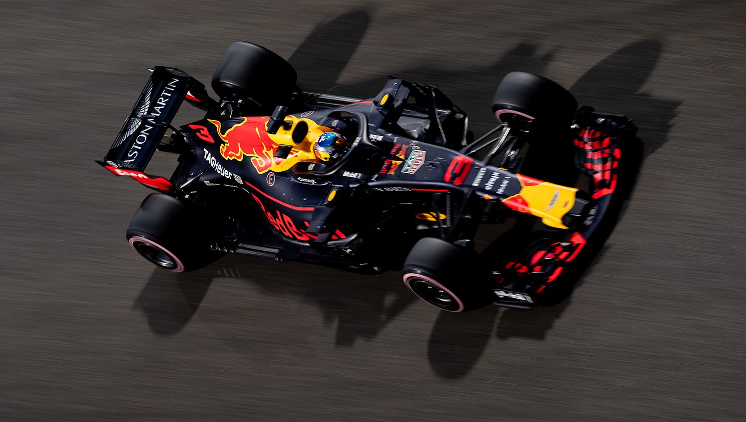 F1, Christian Horner: “O Daniel talvez se tenha tornado no melhor a ultrapassar”
