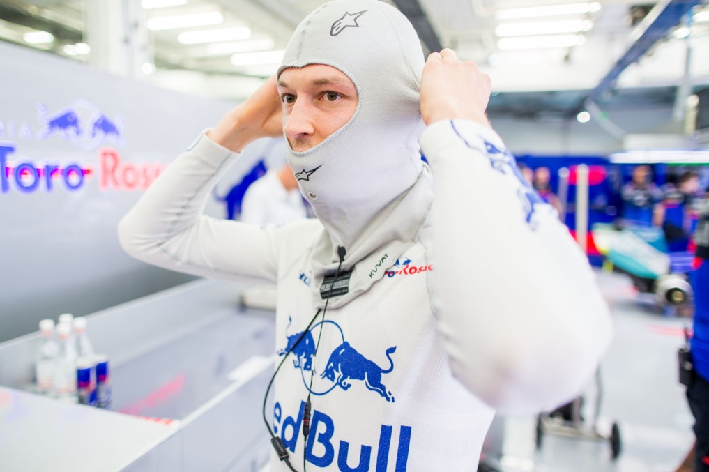 F1, GP Bahrein, Daniil Kvyat: “Vamos ter de lutar, mas penso que vamos ser competitivos”