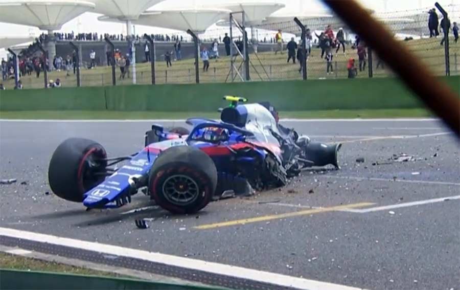 GP China F1, TL3: O acidente de Alex Albon