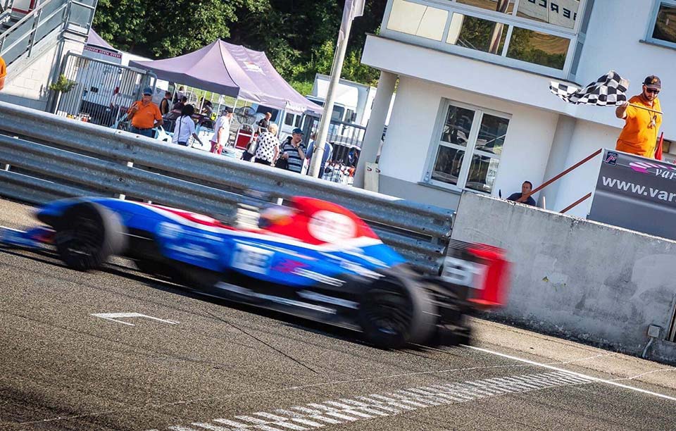 Miguel Matos vence reforça liderança na G1 Series Itália