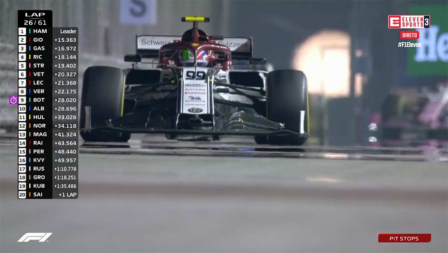 GP Singapura F1: Três motores Ferrari na frente a meio da corrida
