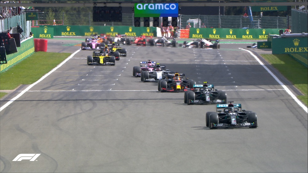 GP Bélgica F1, após 22 voltas: Hamilton ‘foge’. Verstappen aproxima-se de Bottas