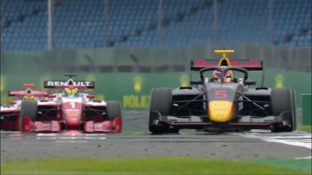 GP Grã-Bretanha F3: Liam Lawson vence primeira corrida