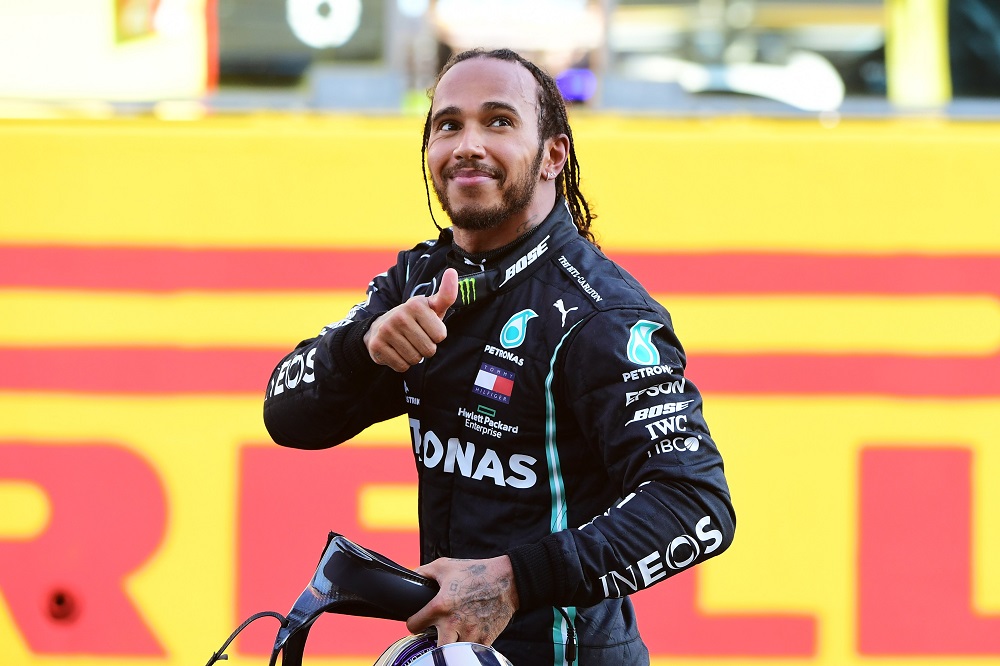 GP Toscânia Ferrari 1000, Lewis Hamilton: “Foram três corridas num dia…”