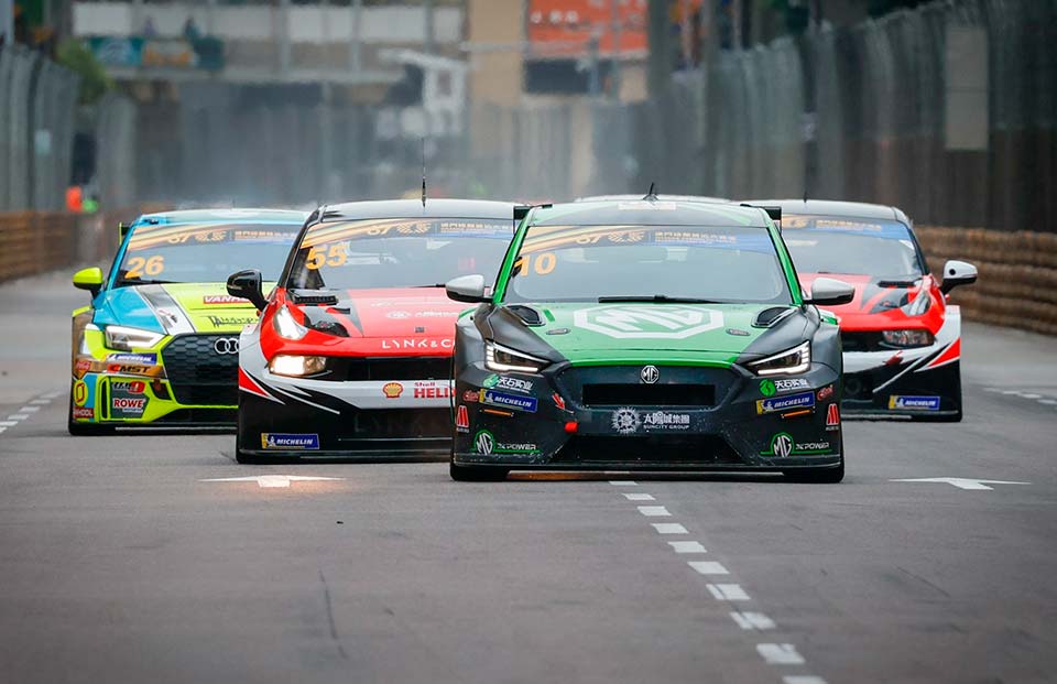 Corrida da Guia Macau: Rob Huff em destaque