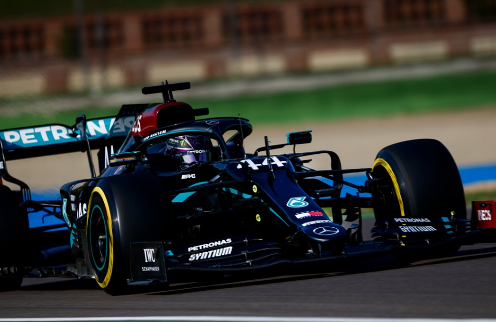 GP Emilia Romagna F1, após 20 voltas: Hamilton aumenta o ritmo. Bottas e Verstappen vão às boxes