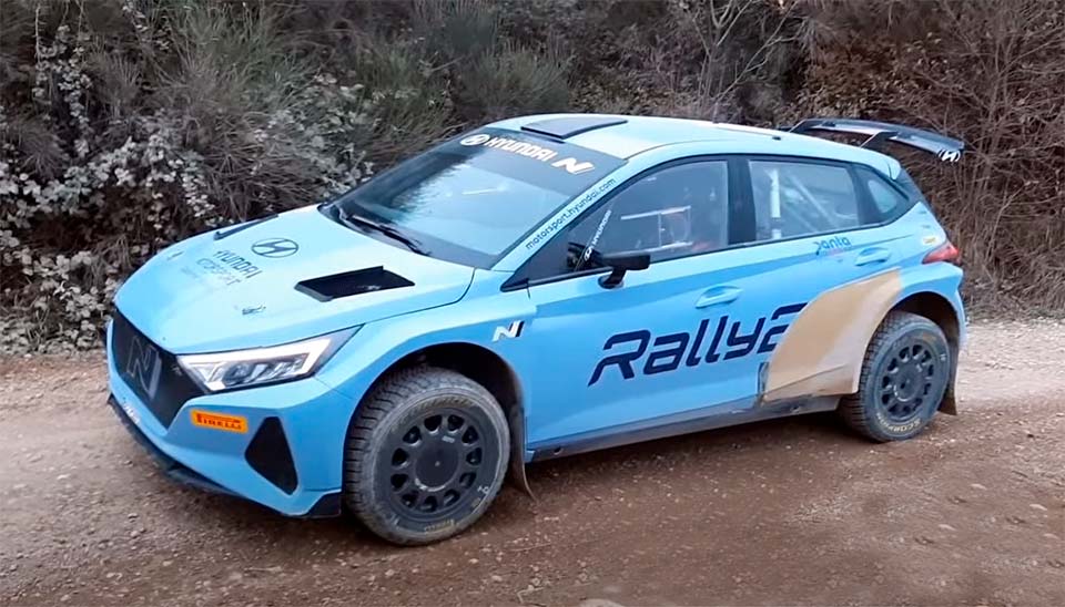 Novo Hyundai i20 Rally2 testou em pisos de terra
