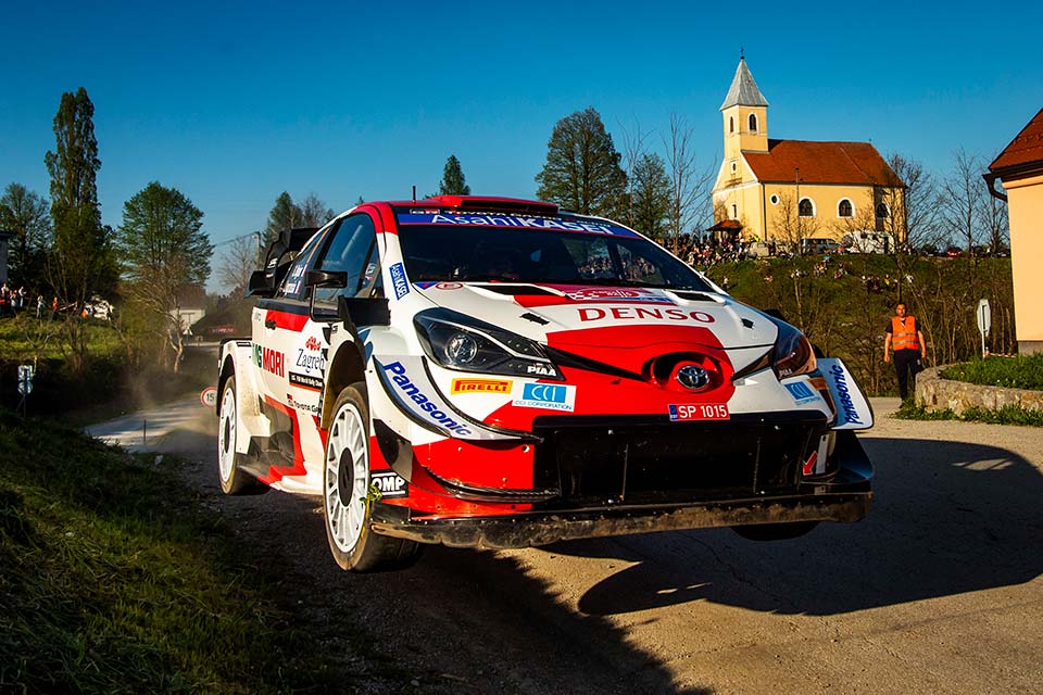 WRC, Rali da Croácia, PE15: Ogier e Neuville ‘empatam’…