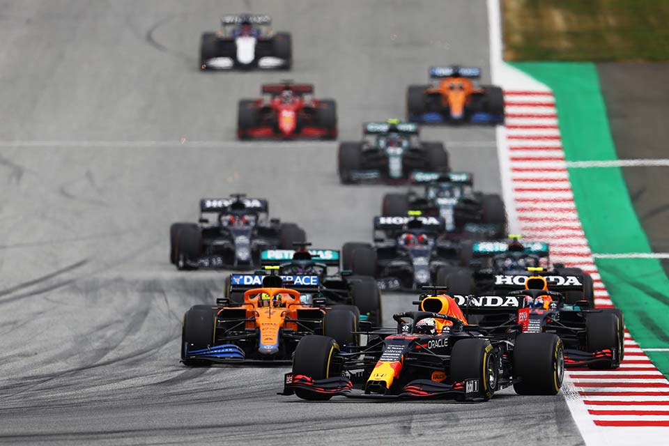 Confira os horários da F1 com F2 e F3 na Grã-Bretanha