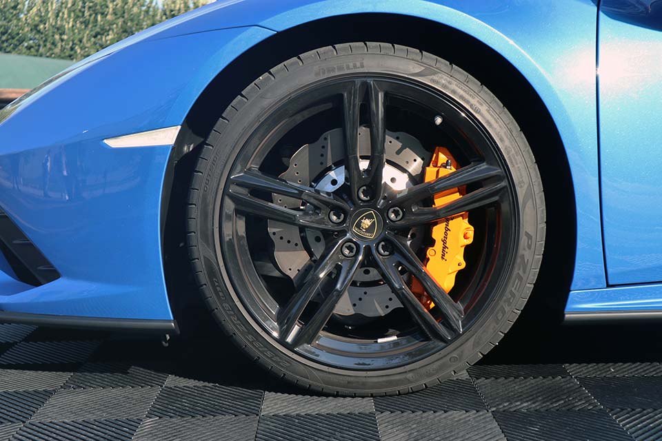 VILA NOVA DE GAIA E PORTO VIBRARAM COM O GATHERING SUPERCARS BY MARANELLO LEGACY E A PIRELLI