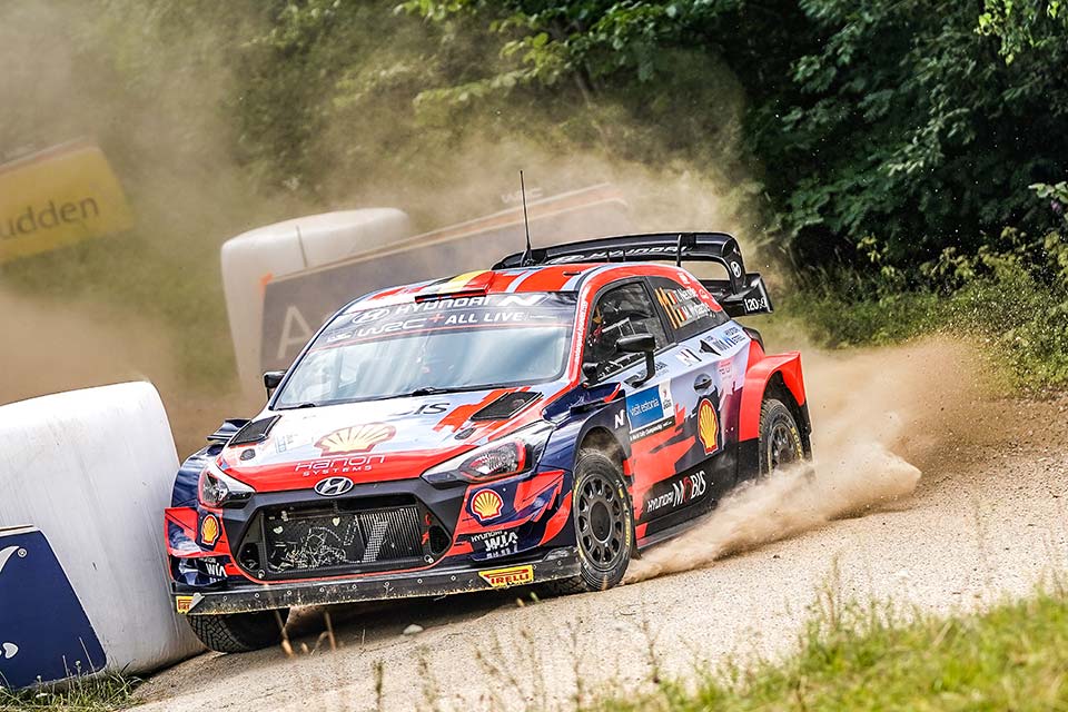 Thierry Neuville com pena suspensa