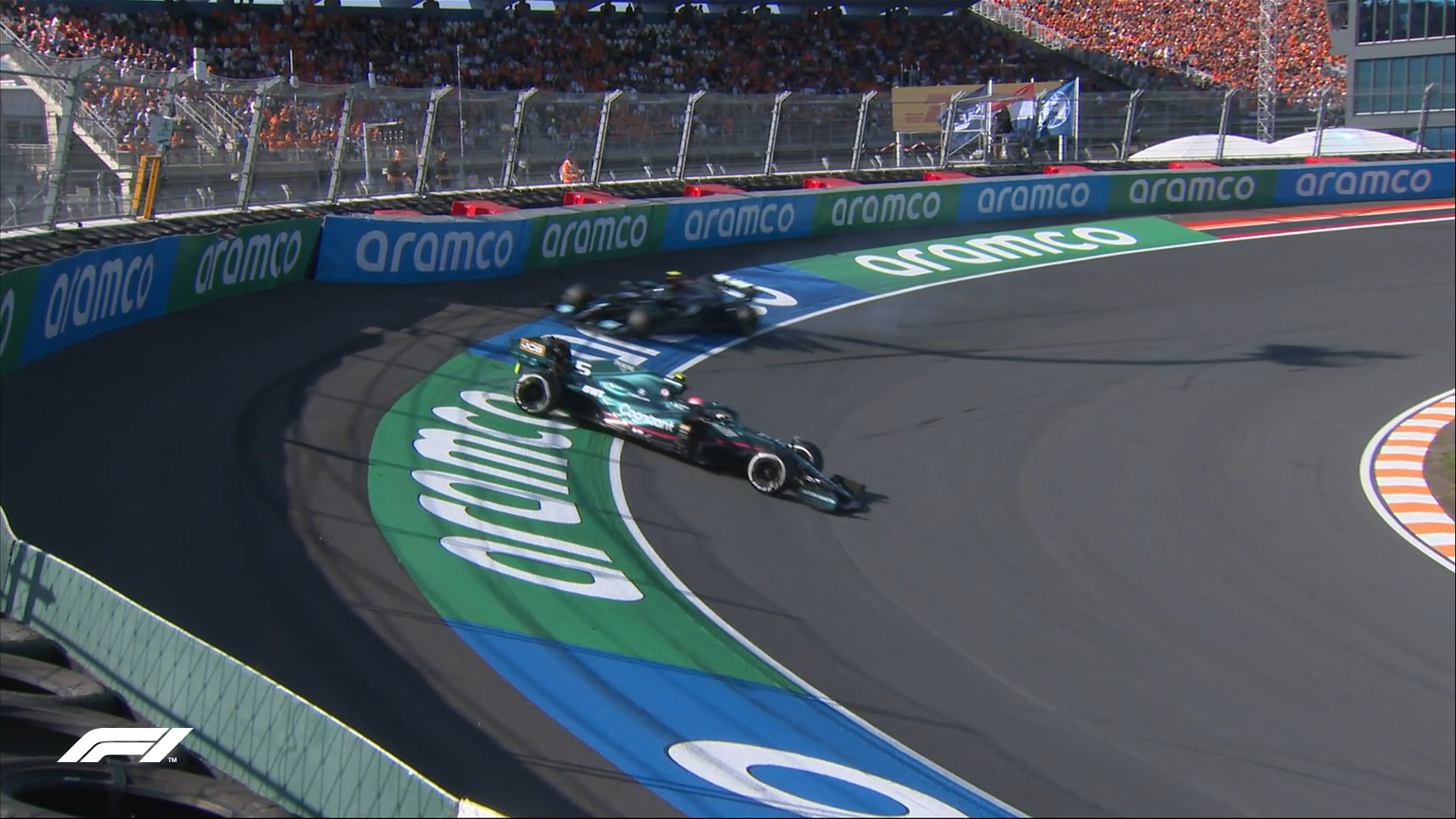 GP Holanda F1, volta 40: Na frente tudo igual, mas Hamilton para mais cedo