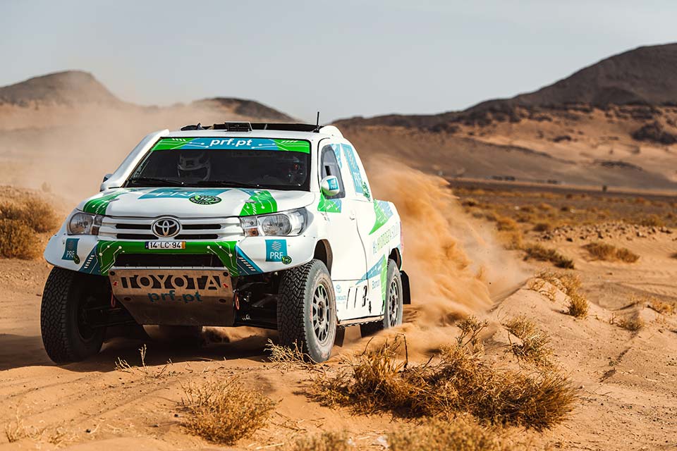 Paulo Rui Ferreira e João Ferreira com bom arranque no Rali de Marrocos