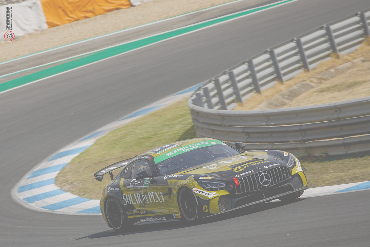 Supercars: Estreia de José Correia e Gabriela Correia no AIA com o Mercedes AMG GT4