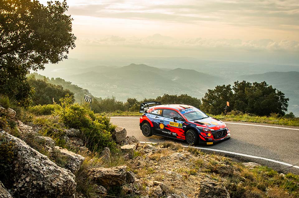 WRC, Rali da Catalunha, PE5: Thierry Neuville é o novo líder