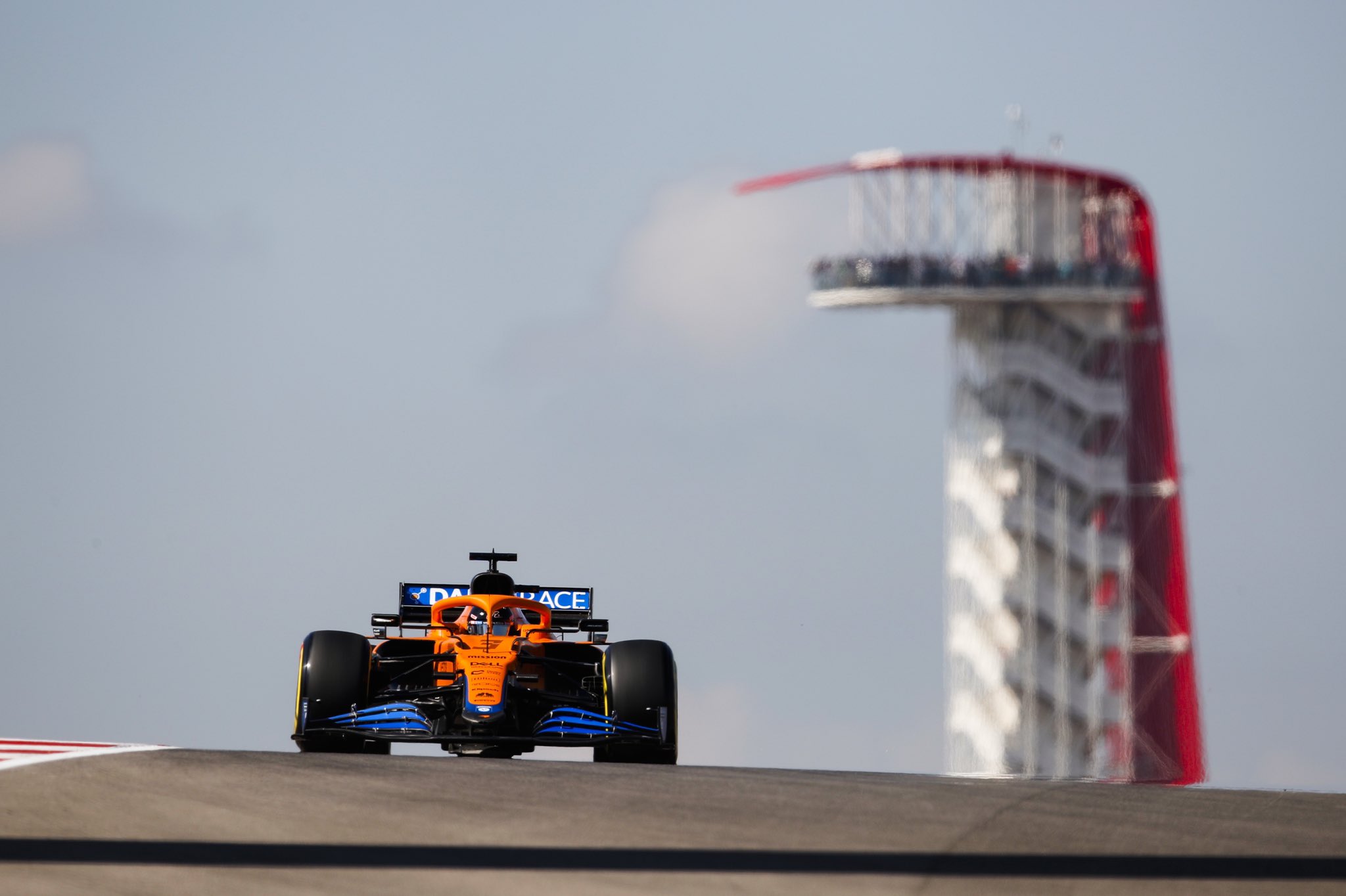 GP EUA F1: Mercedes mais rápida mas Red Bull por perto