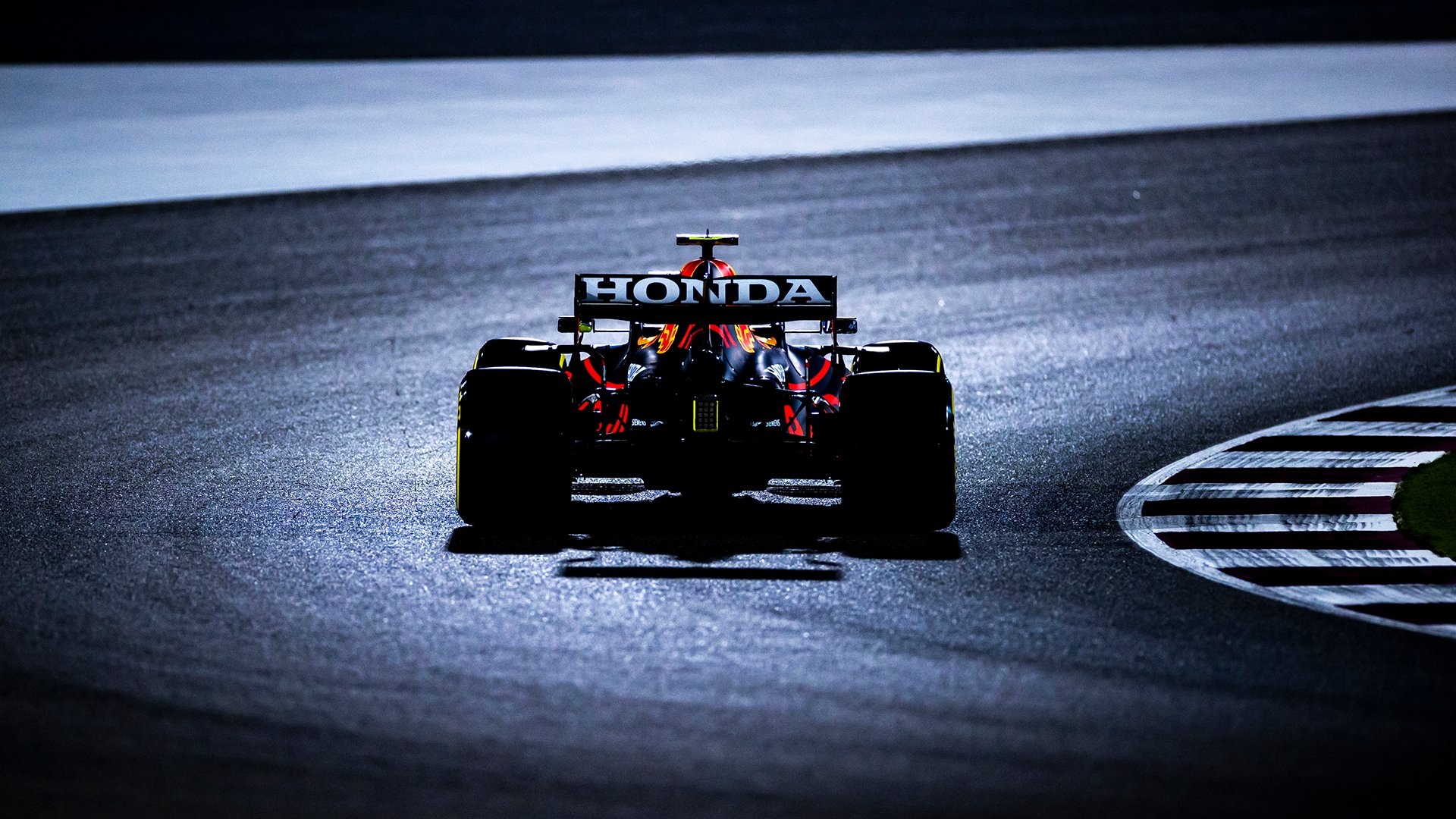 GP do Qatar F1: Pista elogiada, mas domingo pode ser aborrecido