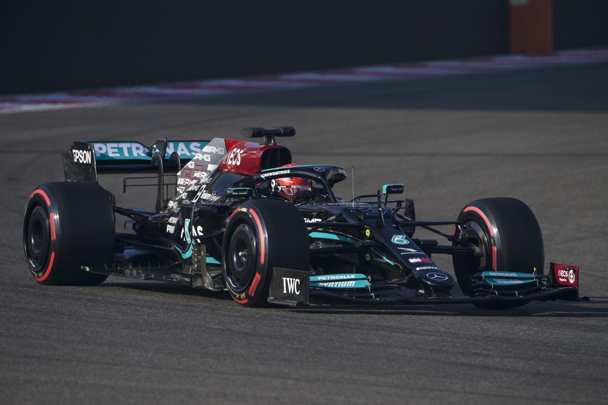 F1: Os carros de 2021 com os pneus de 2022 (galeria)